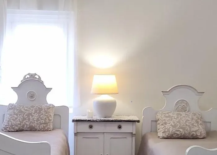 شقة Saslun